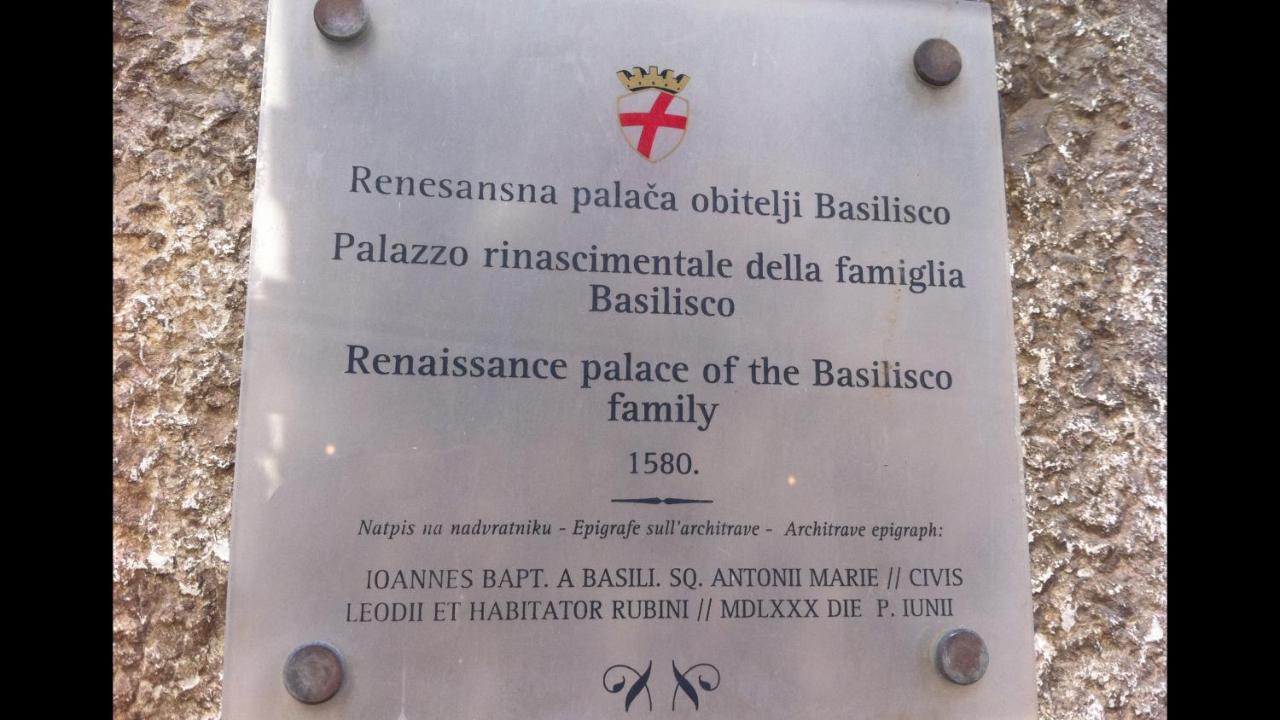 B&B Palace Basilico 1580. Rovinj Kültér fotó